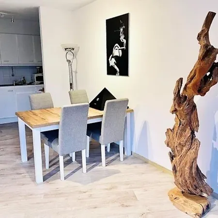 Crw Flat - Spacious Ground Floor Apartment With Garden Koksijde Exterior photo