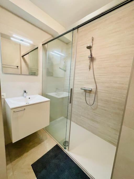 Appartement Crw Flat - Spacious Ground Floor With Garden Coxyde