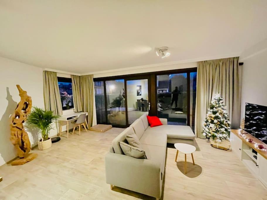 Crw Flat - Spacious Ground Floor With Garden Appartement